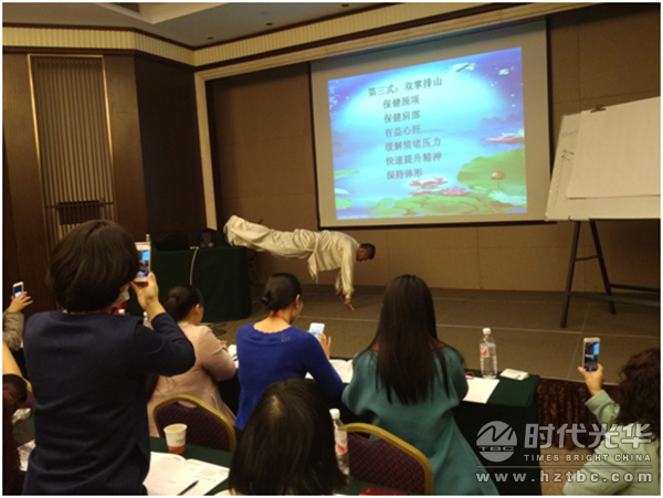 時代光華，王晨陽，